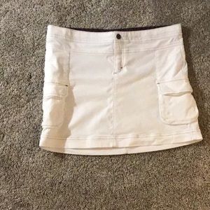 Women’s Athleta Cargo Skirt